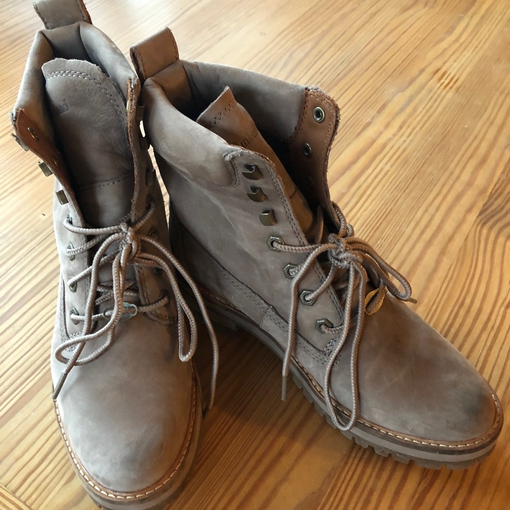 Timberland sandy boots